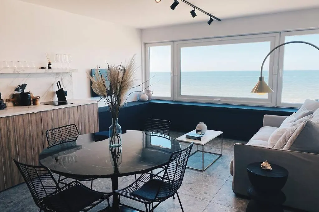 Wonderful Architect Designed Flat With Sea View Διαμέρισμα Οστένδη