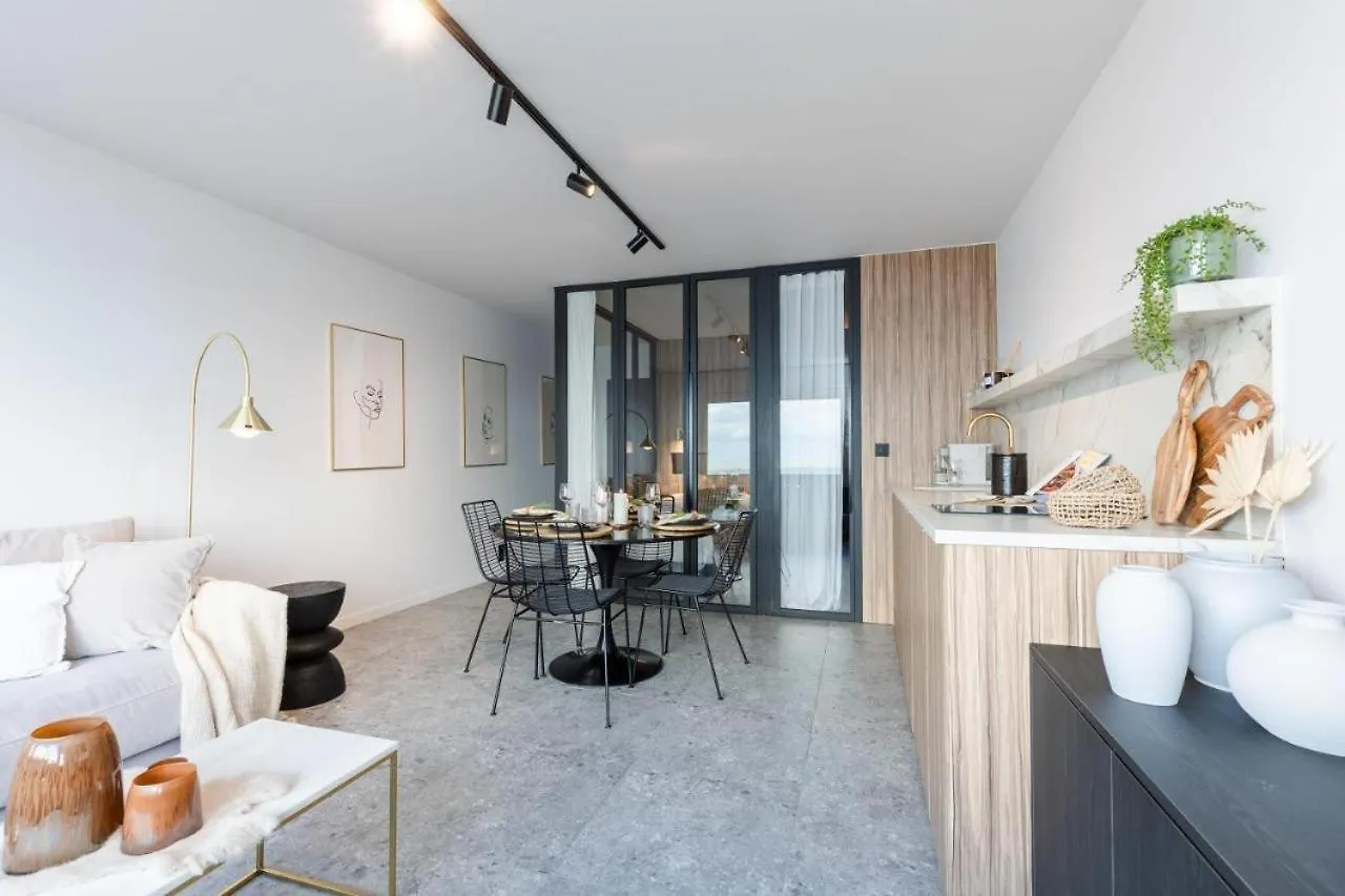 Wonderful Architect Designed Flat With Sea View Διαμέρισμα Οστένδη